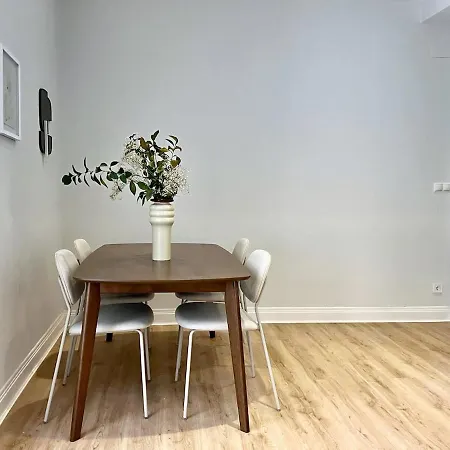 아파트 Zazpi Kaleak 4 *